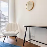 Upscale In Center By Lovelystay Appartement *