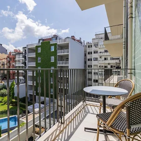 Appartamento Upscale In Center By Lovelystay Lisbona