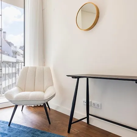 Upscale In Center By Lovelystay Apartament *